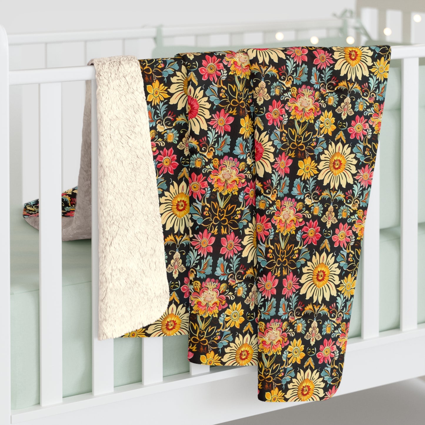 Victorian Vintage Vibes Sherpa Fleece Blanket - Snuggle Up with Timeless Charm! Available in 2 sizes.