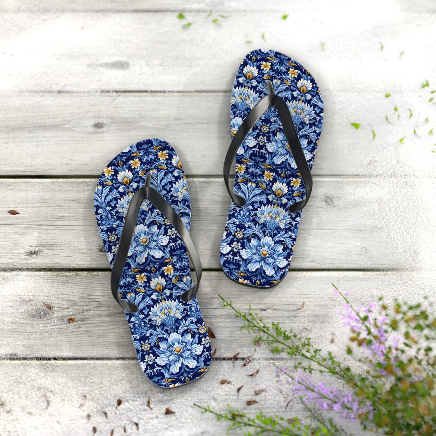 British Heritage Floral Flip Flops. 5/8" Thick Comfortable Summer or Winter Gym/Sauna Footwear for Men and Women.