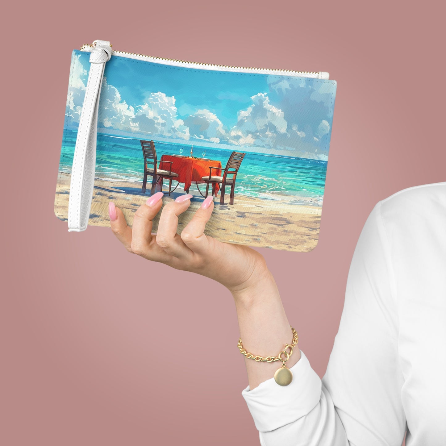 Beachside Dinner Delight Women's Clutch Bag - PU Faux Leather - Saffiano Finish - Wrist Strap!