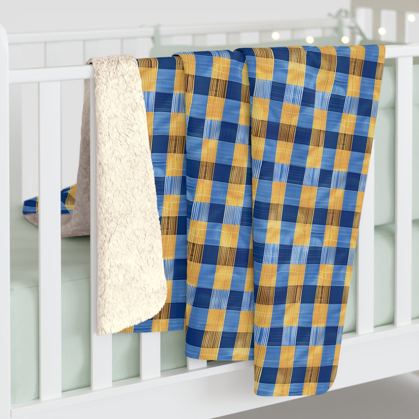 Modern Gingham Sherpa Fleece Blanket - Snuggle Up in Style - Classic Charm with a Modern Twist! Available in 2 sizes.