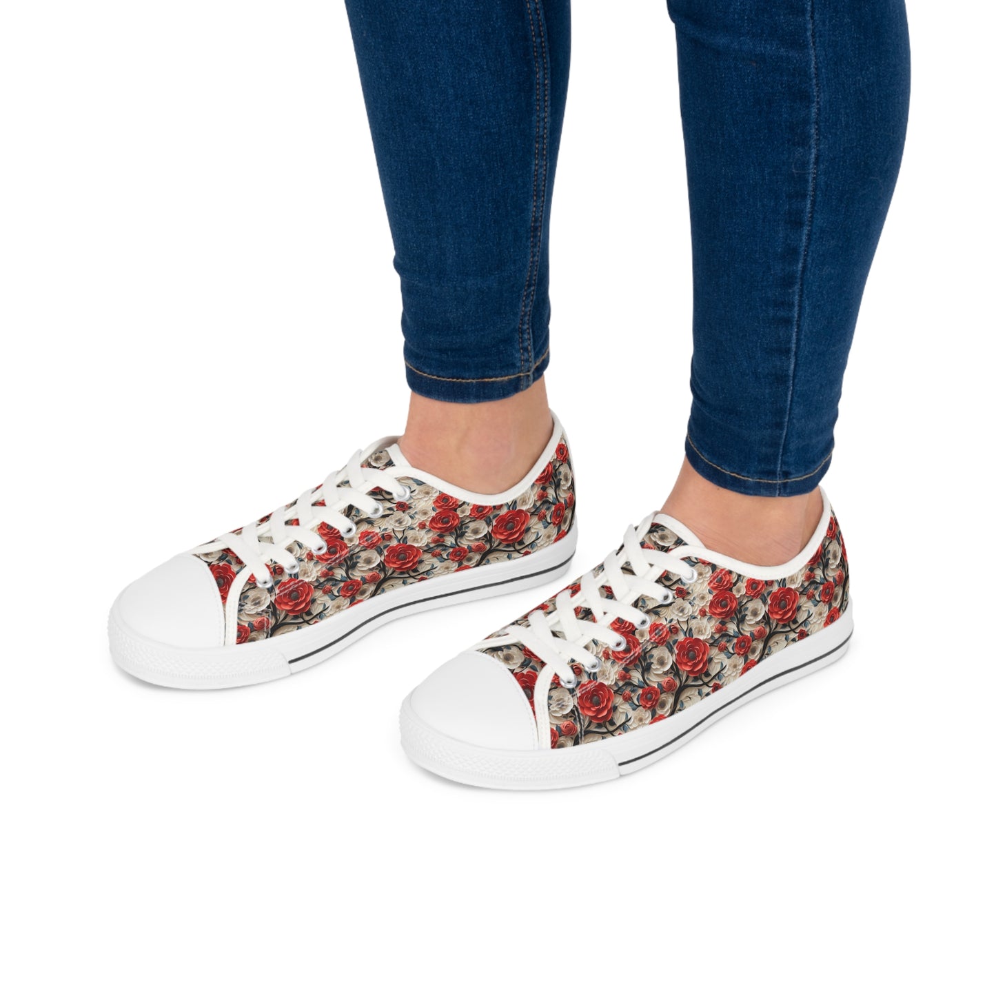 3D Rose Trellis Ladies' Low Top Sneakers - Walk Through a Garden of Elegance – Where Roses Bloom at Your Feet!