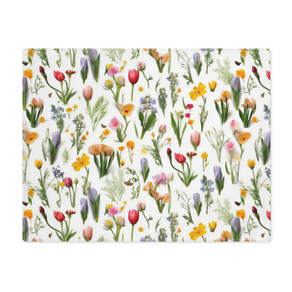 Spring Floral Placemat - 18" x 14".