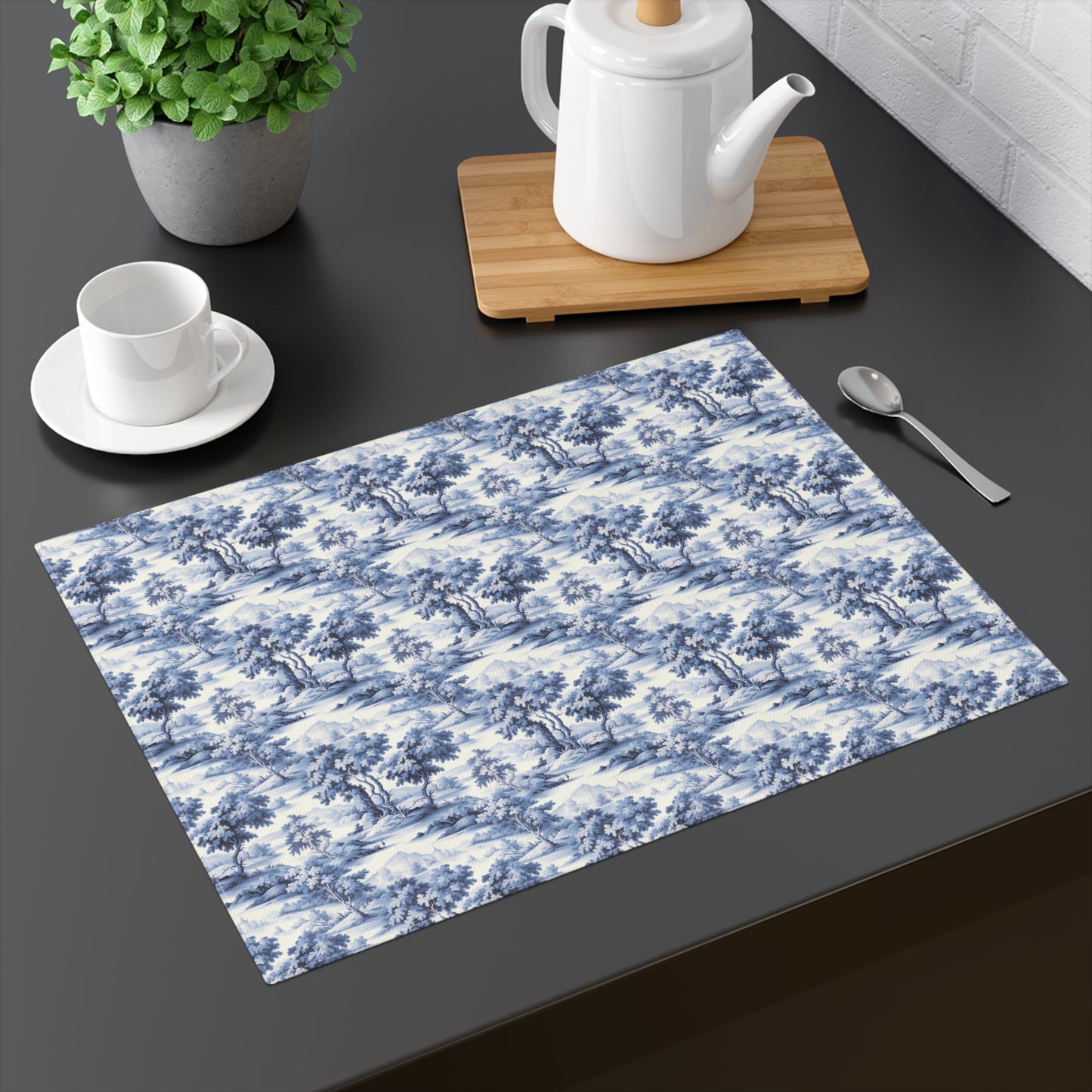 Blue & White English Countryside Placemat - 18" x 14".